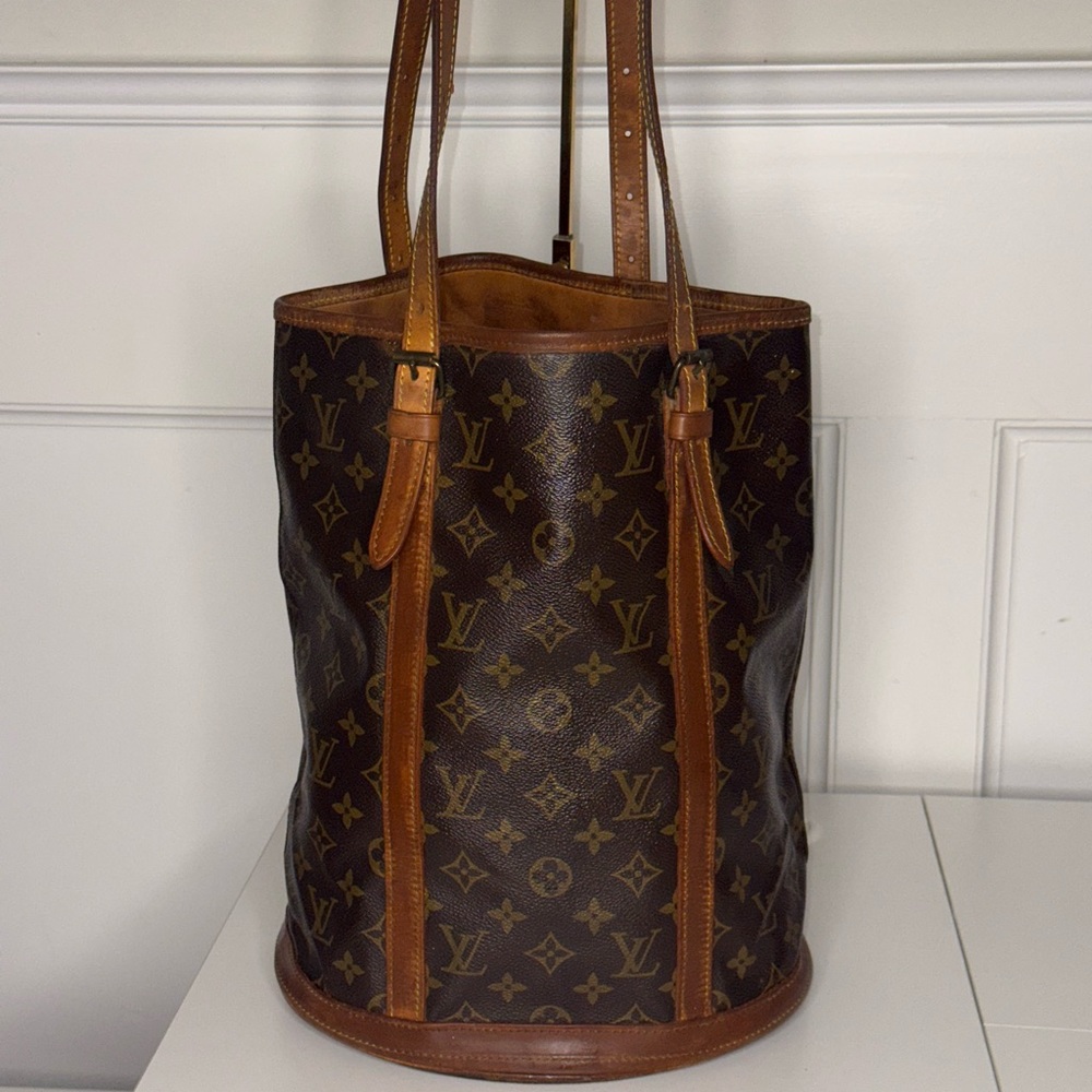 Louis Vuitton Monogram Marais leather handbag